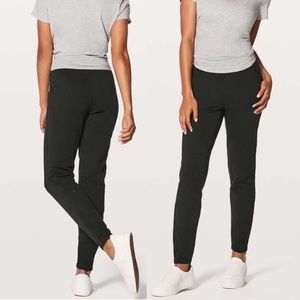 RESERVED: Lululemon Free To Roam Jogger Black Sz 2
